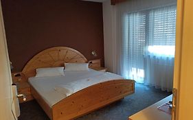 Hotel Foehrenhof